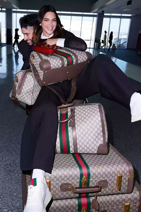 giveaway gucci bag|Gucci valigeria bad bunny.